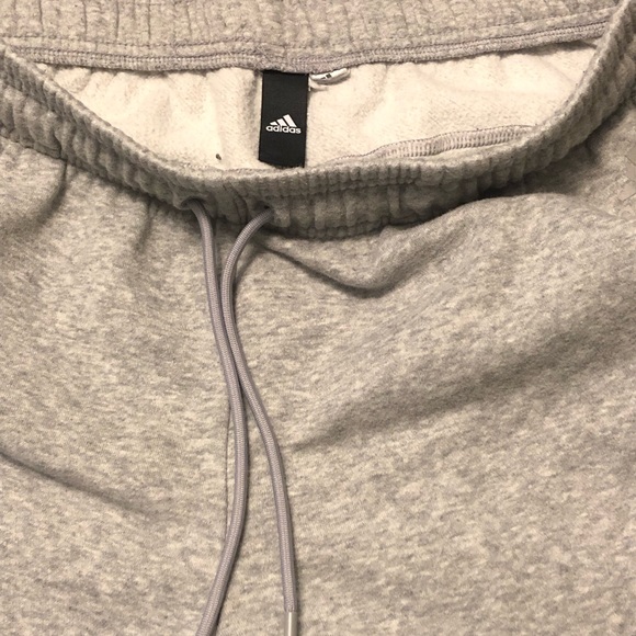 Adidas fleece 3 stripe jogger pants - Picture 3 of 3